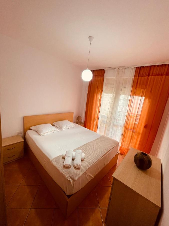 Deluxe Two-Bedroom Apartment with Garden View