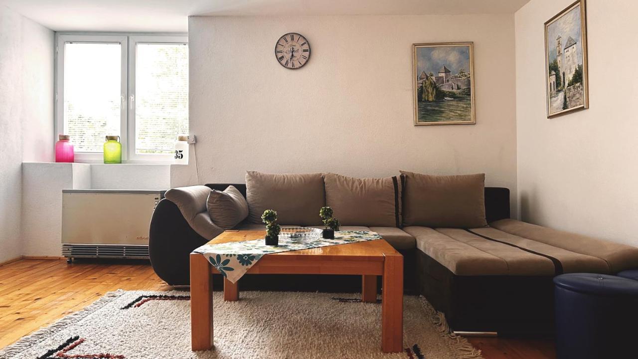 Apartamento de 2 dormitorios