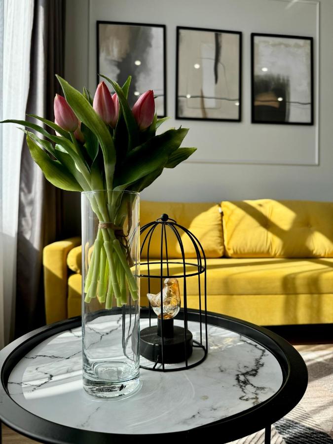 Современный уют, 2-комнатная квартира в Soho - B&B Astaná