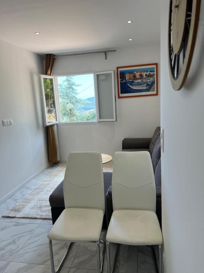 Beau f3 dans petit village entre mer et montagne - Chambres d’hôtes