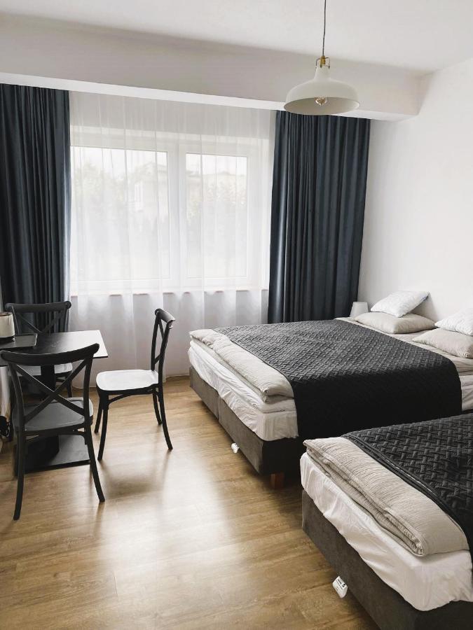 Three-Bedroom Deluxe Apartment