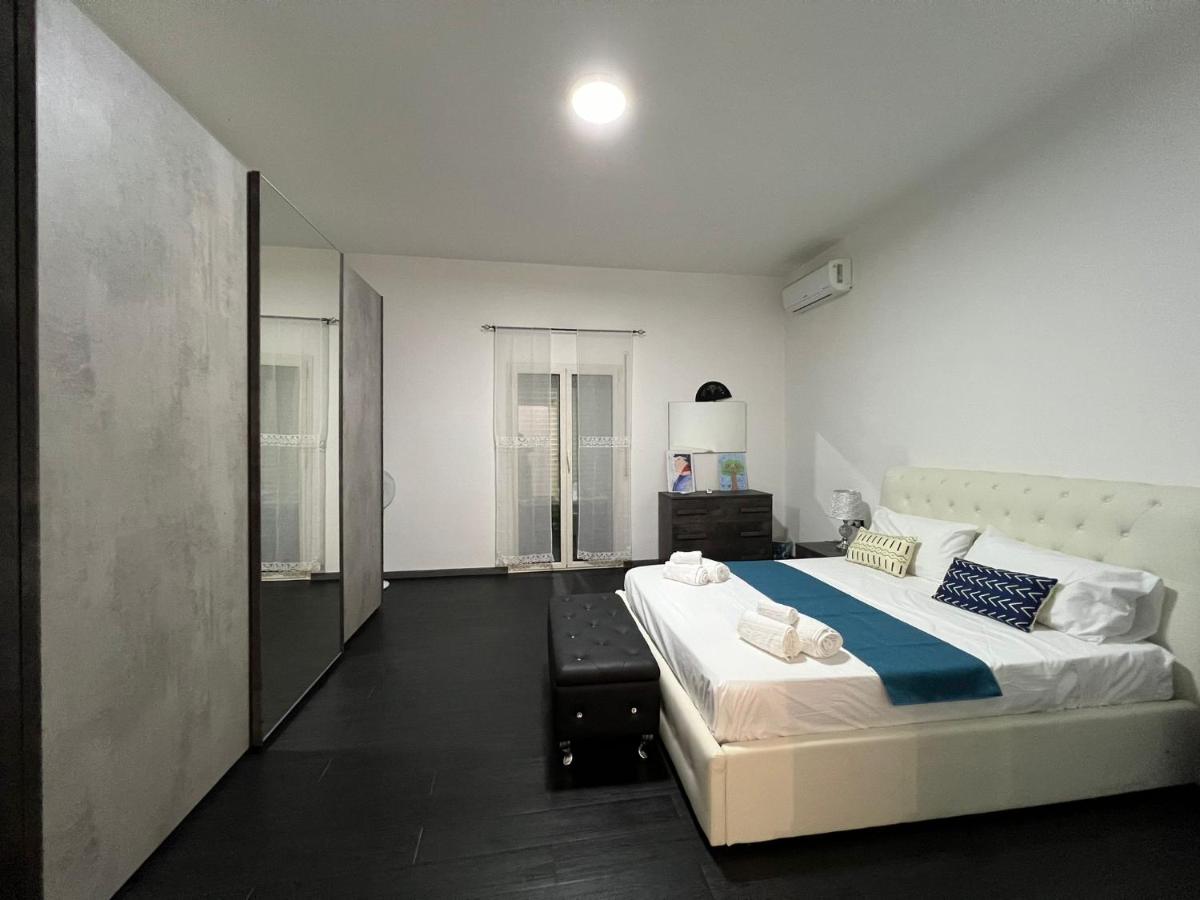 Deluxe Zimmer mit Kingsize-Bett