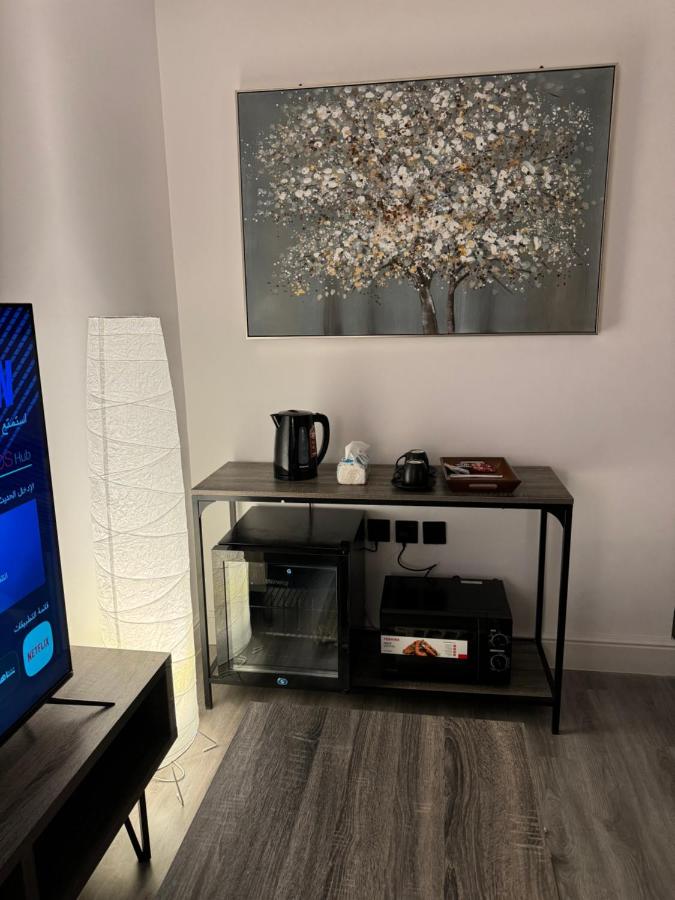 استديو الصحافة دخول ذاتي - B&B