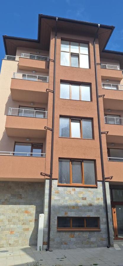 Отличен Двустаен Апартамент - Ferienwohnung