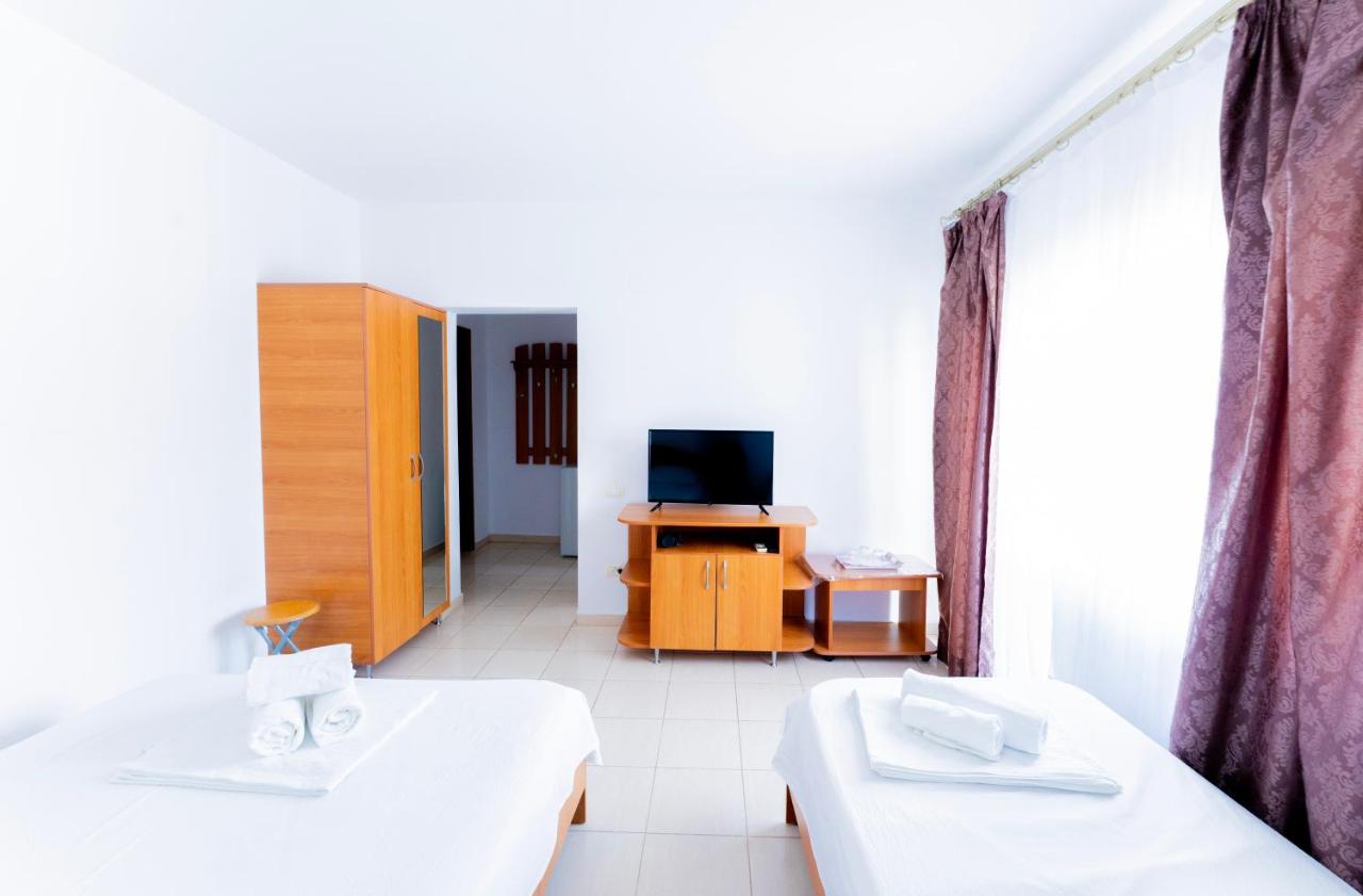 Triple Room with Balcony