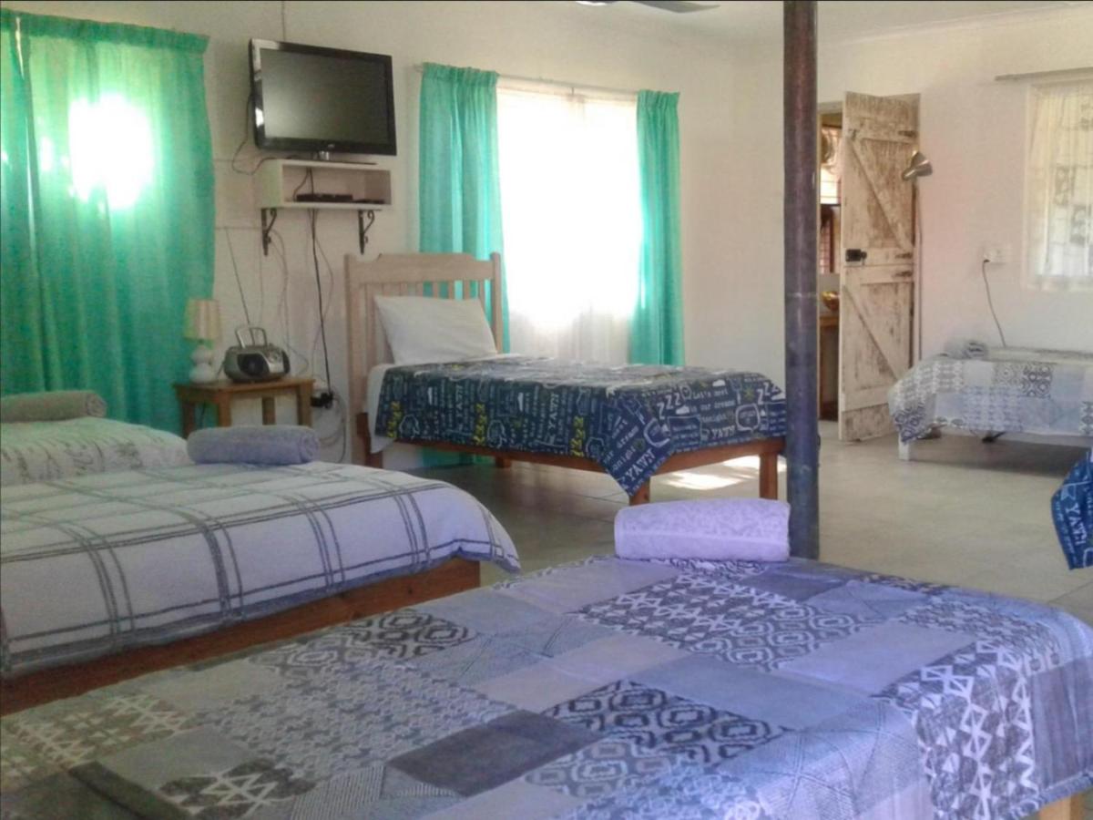 Mixed Dormitory Room