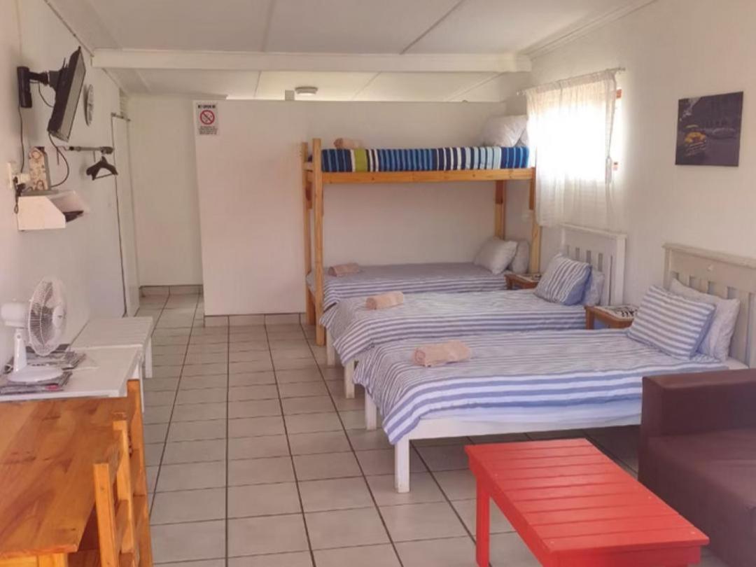4-Bed Mixed Dormitory Room