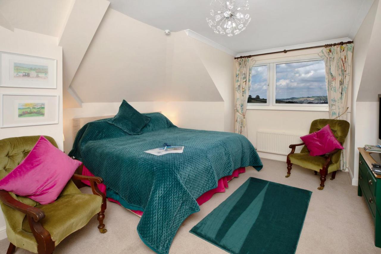 King Room with Mountain View