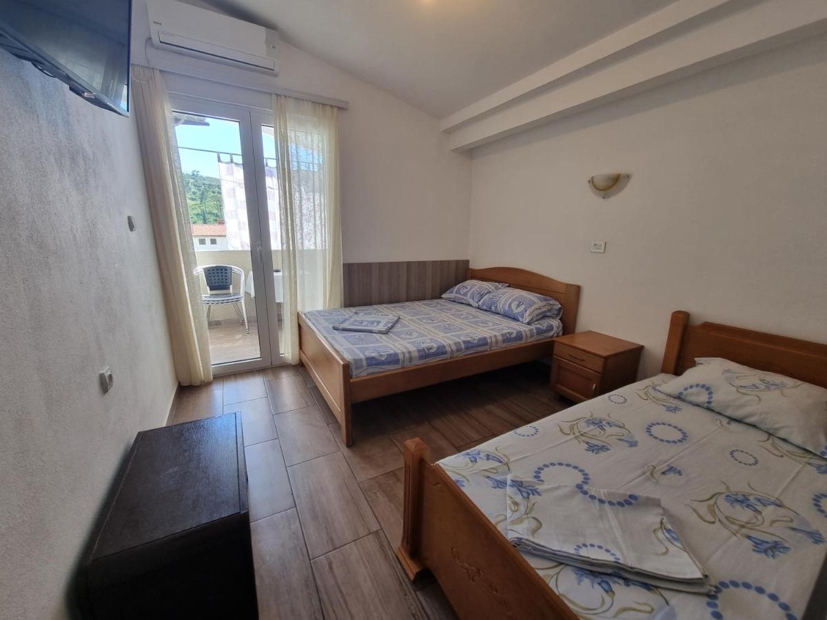 Triple Room with Terrace