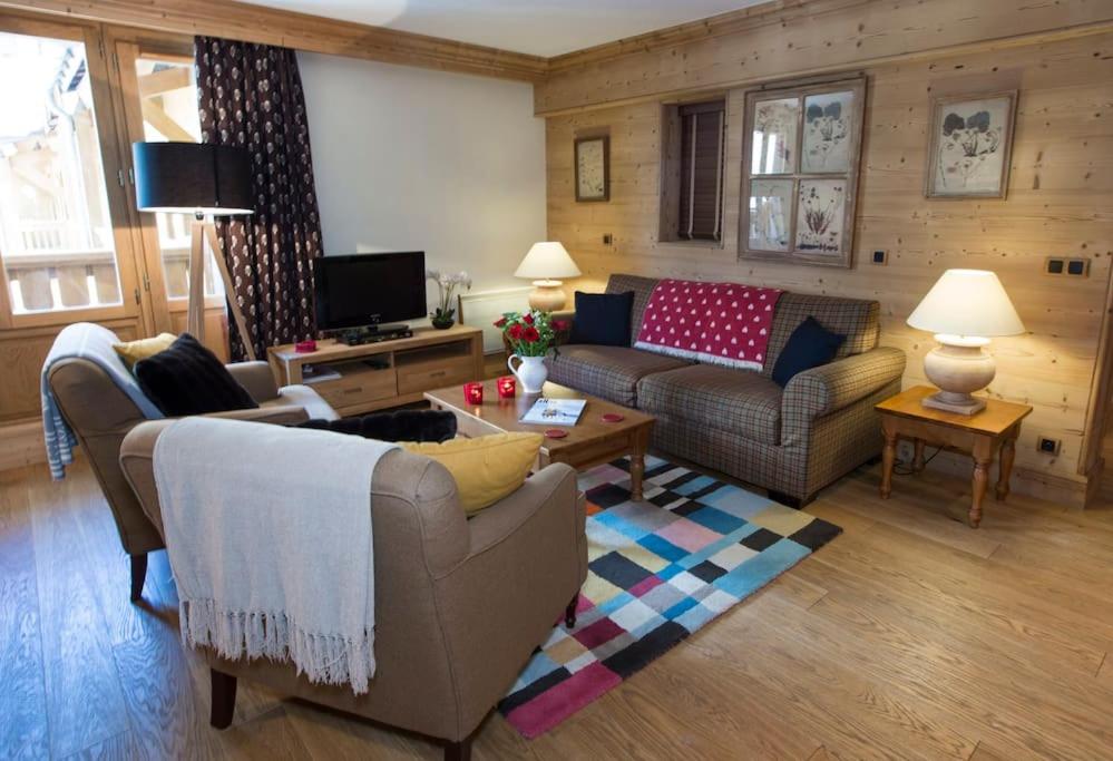 L'Aquila 23 - 2 bedroom apartment on the piste - Chambres d’hôtes