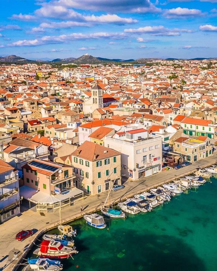 Apartment Mirta - Bed and Breakfast Vodice