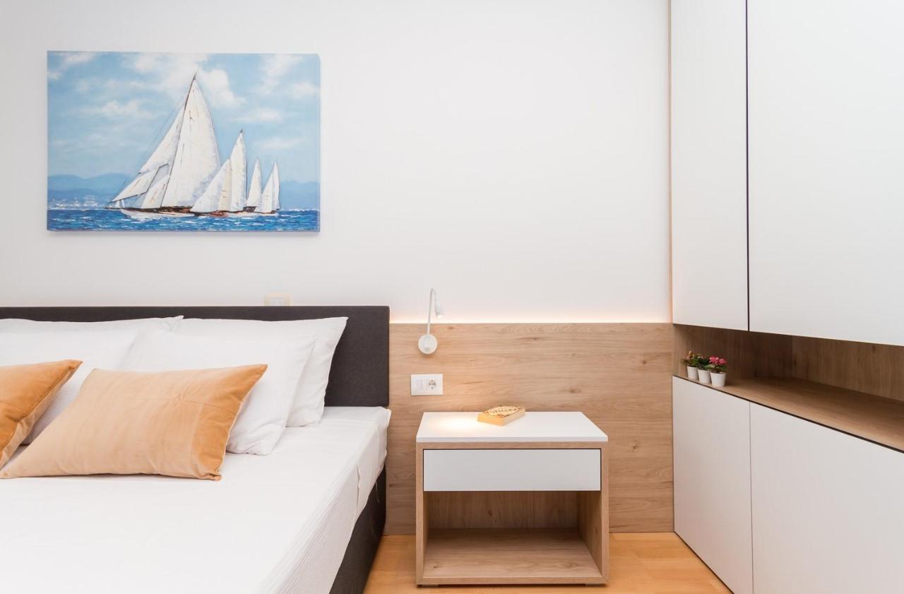 Domus Lauri Garden Palace II - Chambres d’hôtes Umag