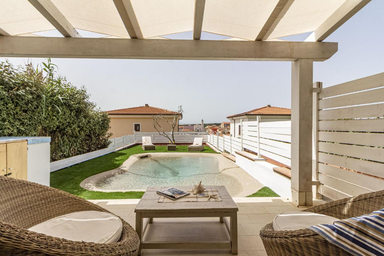 Villetta Marina Vista mare con piscina privata - Bed and Breakfast Stintino