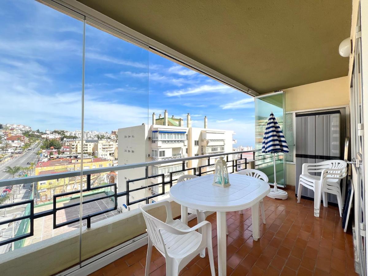 Frente a la playa con vistas y garaje, Núcleo Cristal - Chambres d’hôtes Torremolinos
