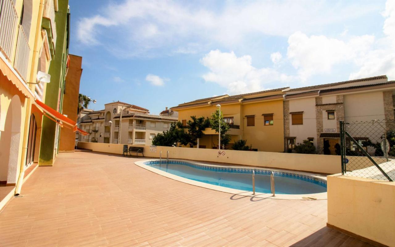 Playa Cargador - Atico con terraza y piscina ALBERT VILLAS - Chambres d’hôtes Alcocéber