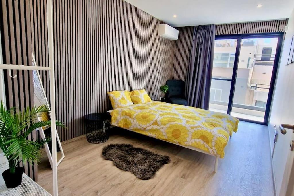 Apartment in Spinola bay - B&B