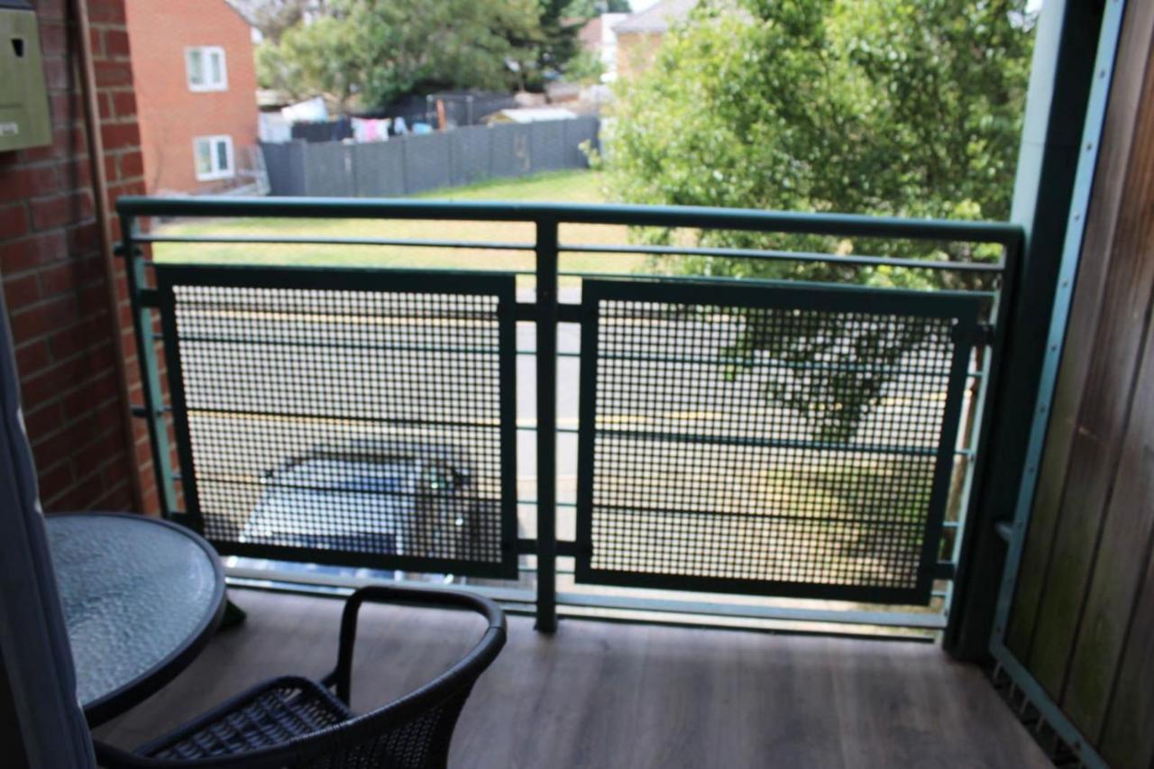 Bowery Apartment - 2 Bedrooms 1st floor - B&B