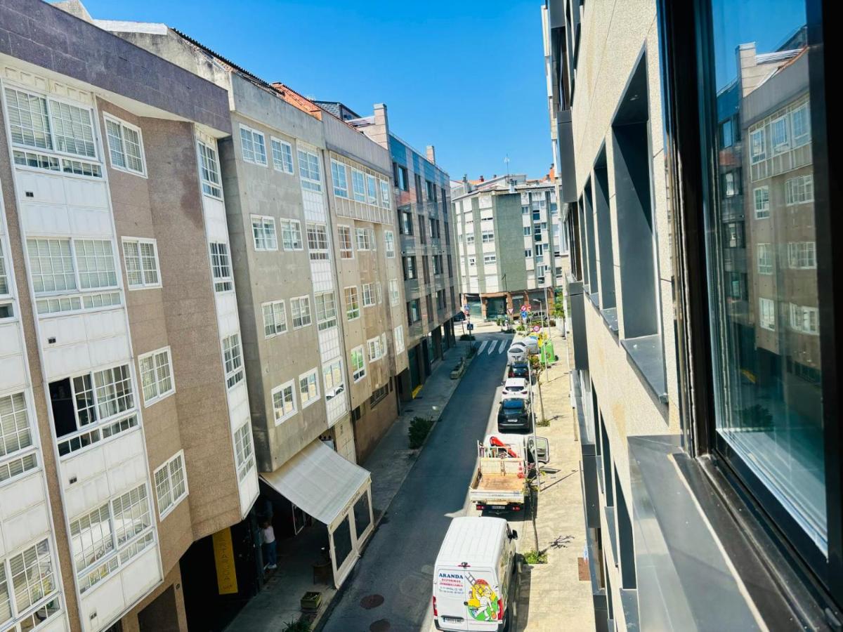 Holiba, Breixo , Piso retro, amplio, a un minuto de la playa, Baiona, Galicia - Chambres d'hôtes Baiona