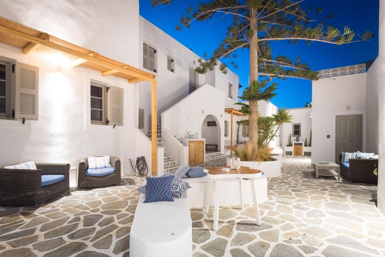 Swell S10 maisonette with private Jacuzzi in Naousa - Chambres d’hôtes