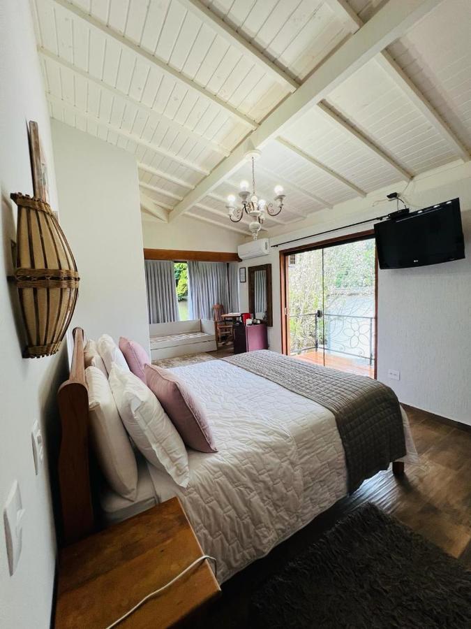 Standard Double Suite