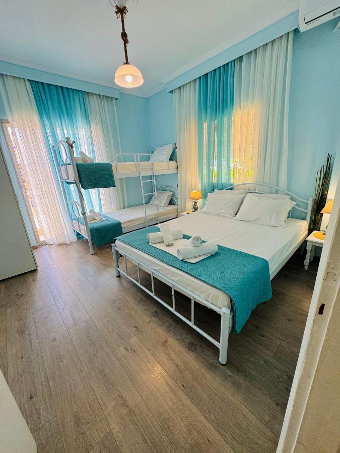 Quadruple Room with Balcony