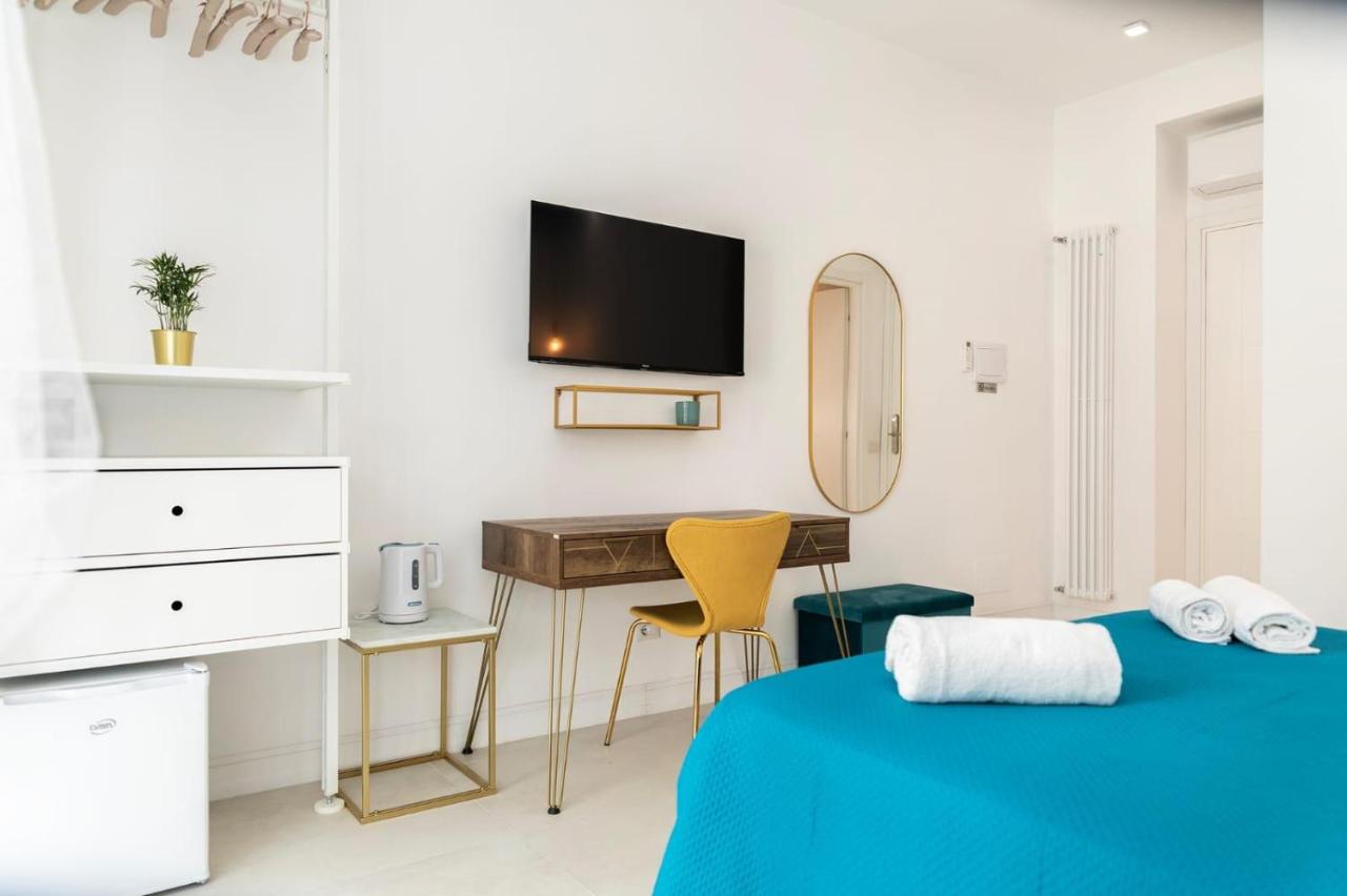 Triple Room with Terrace