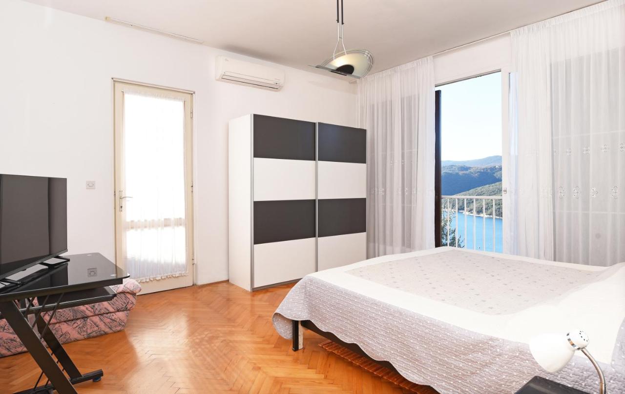 Classic Apartment