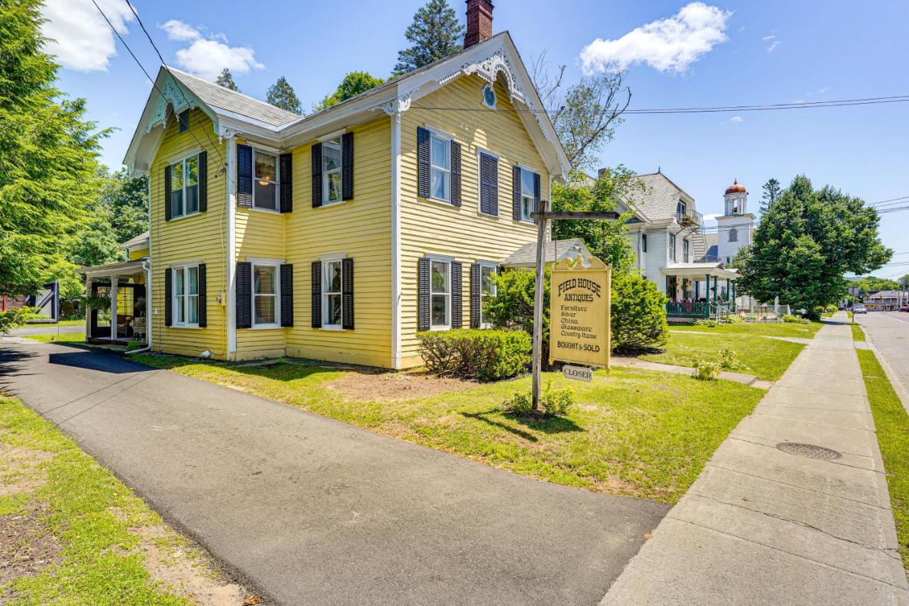 about 6 Mi to Lake George Charming Adirondack Home! - Bed and Breakfast