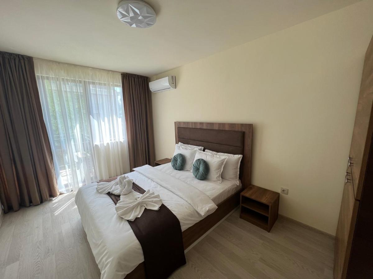 Deluxe Appartement met 2 Slaapkamers en Balkon