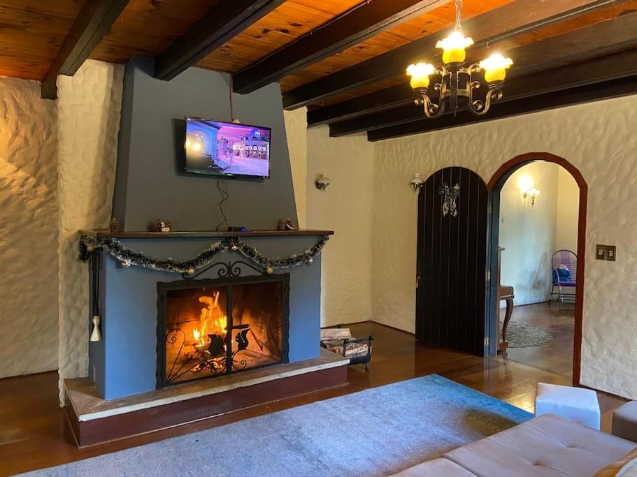 Casa a 200 metros do centro - Grinberg House - B&B