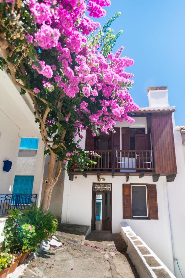 The Bougainvillea - Ferienwohnung