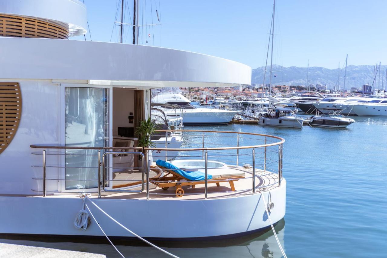 Luxury Floating Apartment - Amor - Chambres d’hôtes Split