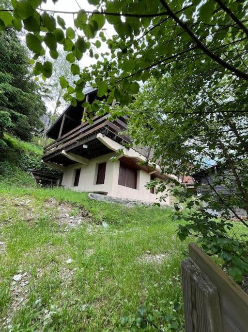 Bel appart dans chalet Pla Adet - B&B