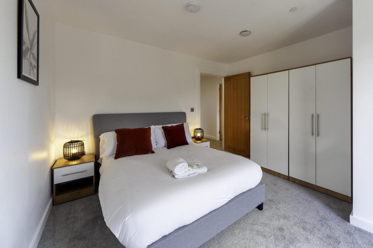 Stylish 1 Bedroom Apartment in Central Ashford - Chambres d’hôtes Ashford