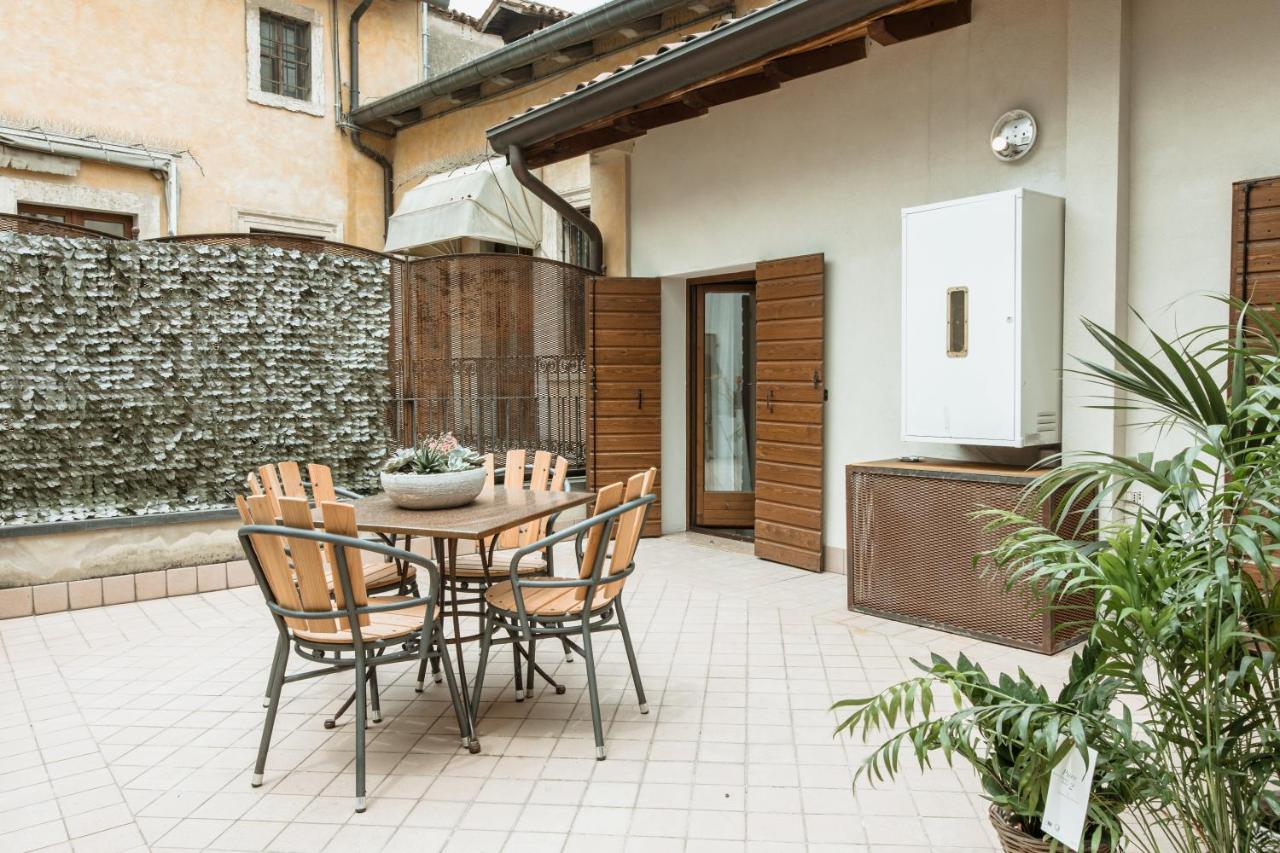 Osteria Luxury Apartments - Bed and Breakfast Peschiera del Garda