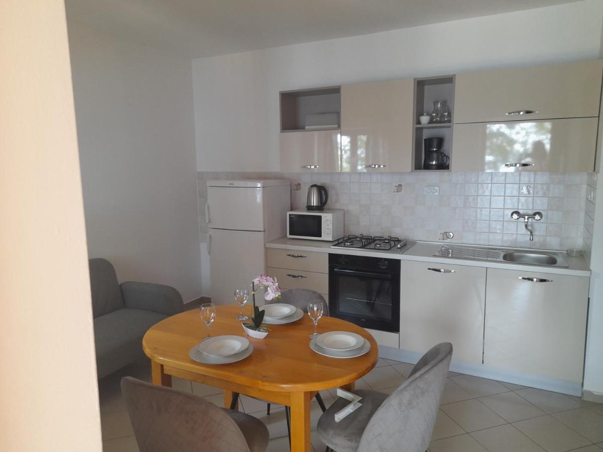 One-Bedroom Apartment with Sea View and Terrace
