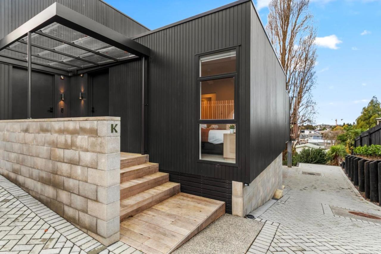 Million Dollar Apartment, LUXE VIEW -By KOSH BNB - B&B