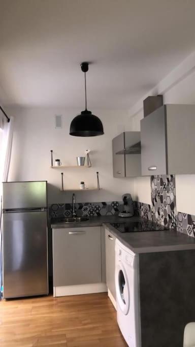 APPARTEMENT CENTRE-Bastia à une minute à pied du port - B&B