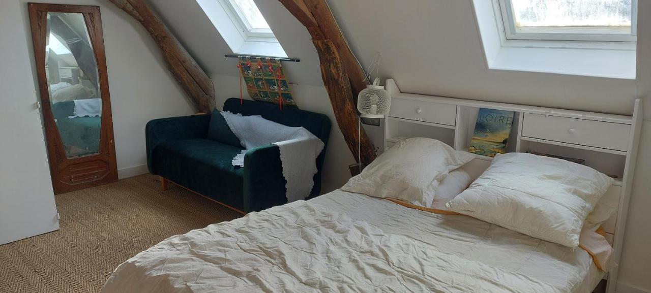 blu dragonfly - B&B Saint-Aubin-sur-Loire