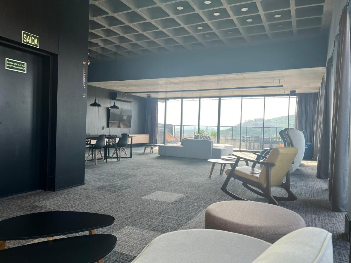 Loft de Luxo "Novo" no Coração de Blumenau a 10min a Pé da Vila Germânica - Ferienwohnung