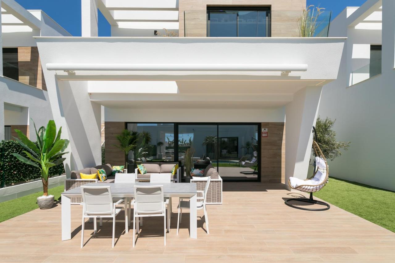 Willa z basenem - Bed and Breakfast Finestrat