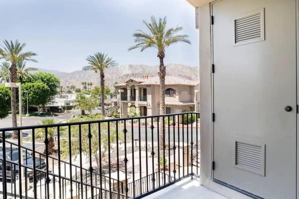 The Dylan - Chic 1BR in Old Town La Quinta - B&B La Quinta