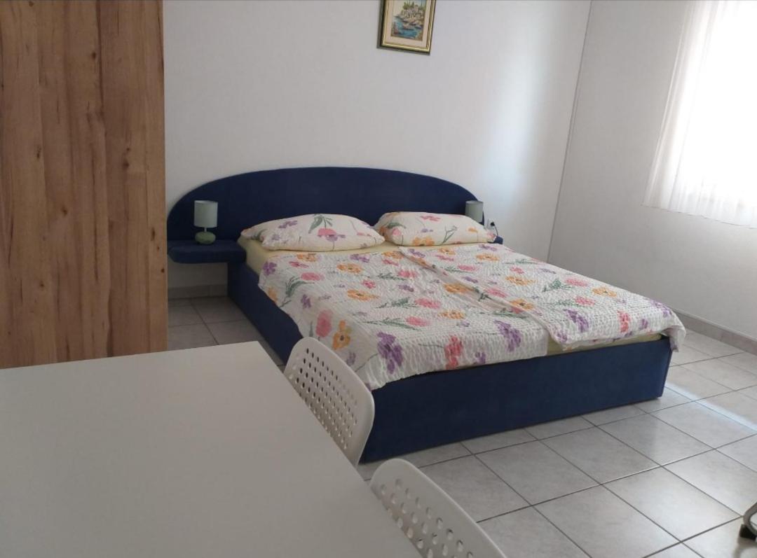 Apartamento con terraza 