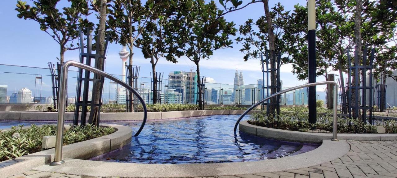 Pool Haven Reservations - B&B Kuala Lumpur