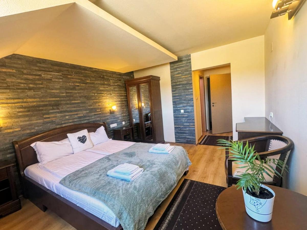 Habitación Doble con baño privado