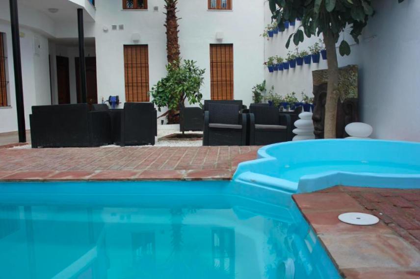 Casa Patio las Palmeras Córdoba con piscina - B&B Córdoba