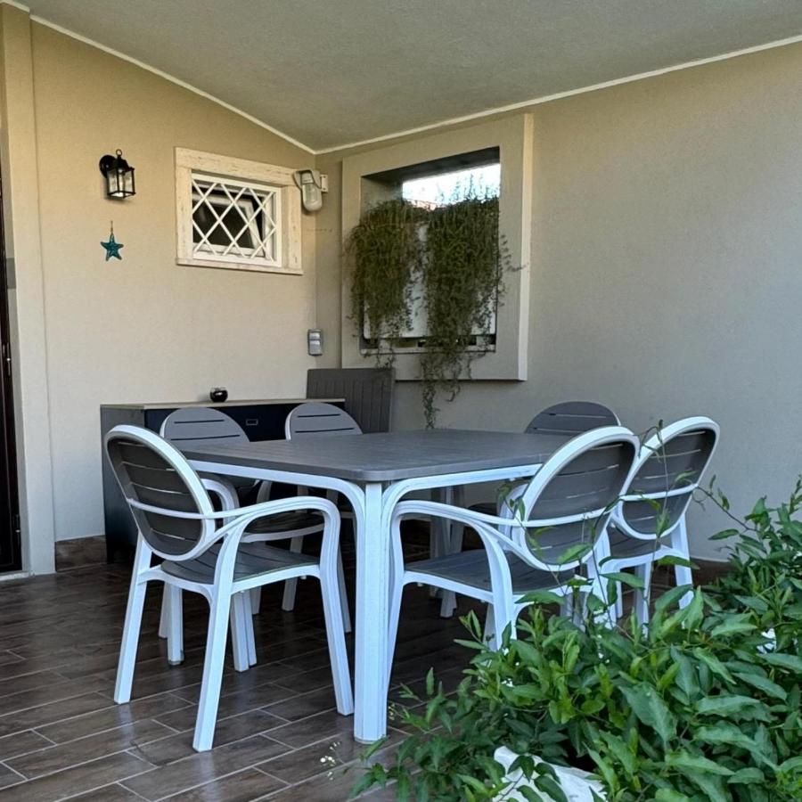 VILLA ELISABETTA Apartament - 100mt dal mare - B&B