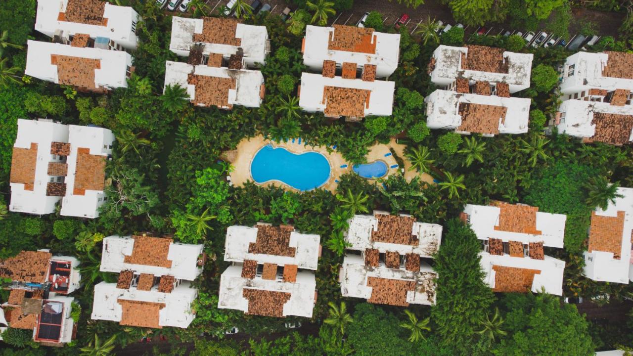 Condominio con Alberca en la Zona Hotelera Puerto Vallarta - B&B