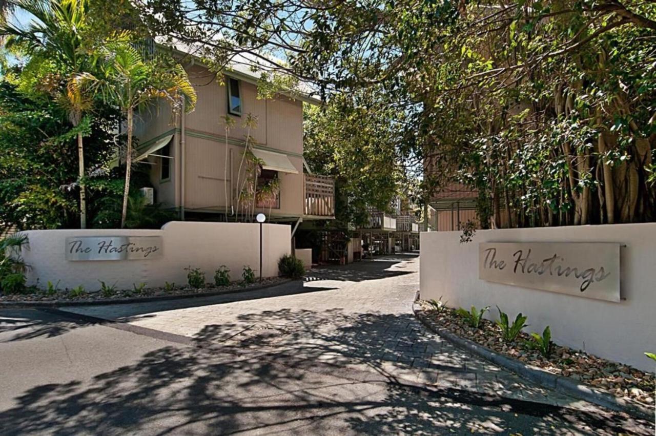 The Hastings Beach Houses - B&B Noosa