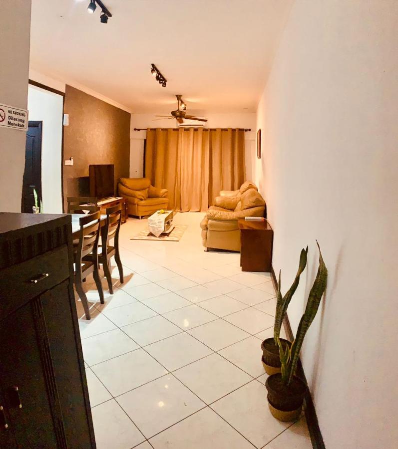 Marina court condominium Homestay Kota Kinabalu - B&B